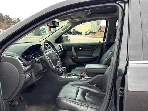 Used 2015 GMC Acadia SLT image 10