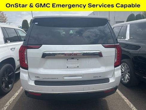 Certified 2021 GMC Yukon XL SLT w/ SLT Premium Package AWD/4WD image 5