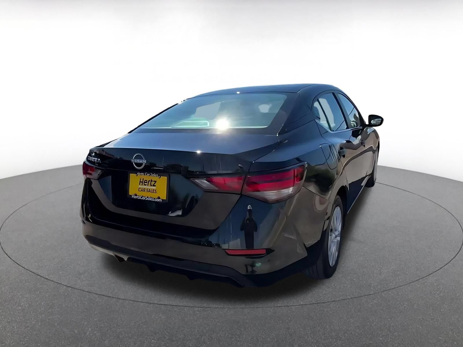 Used 2025 Nissan Sentra S FWD image 13