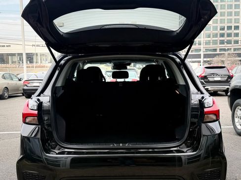 Used 2022 Mitsubishi Outlander Sport ES image 36