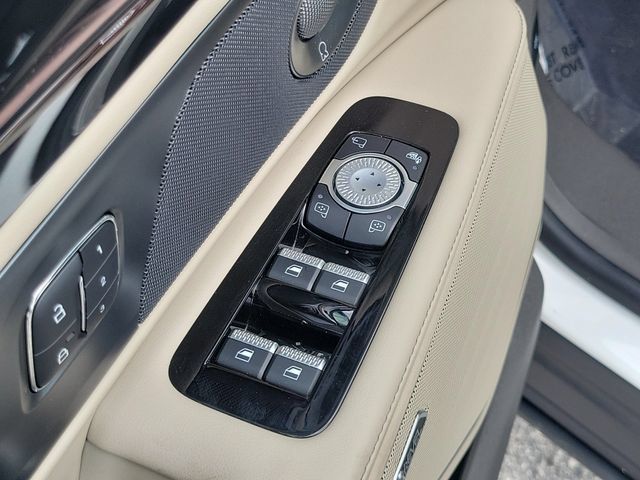 Used 2025 Lincoln Nautilus Premier w/ Equipment Group 102A AWD/4WD image 19