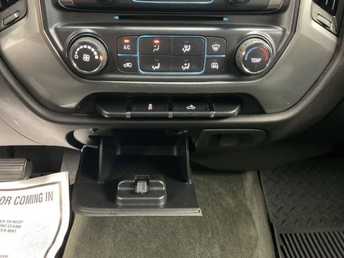Certified 2018 Chevrolet Silverado 1500 LT AWD/4WD image 17
