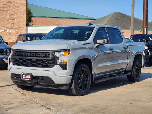 Used 2024 Chevrolet Silverado 1500 Custom w/ LPO, Dark Essentials Package RWD image 3