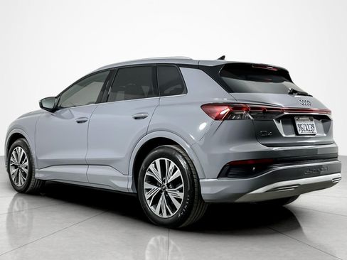 Used 2023 Audi Q4 e-tron Premium w/ Convenience Package RWD image 3