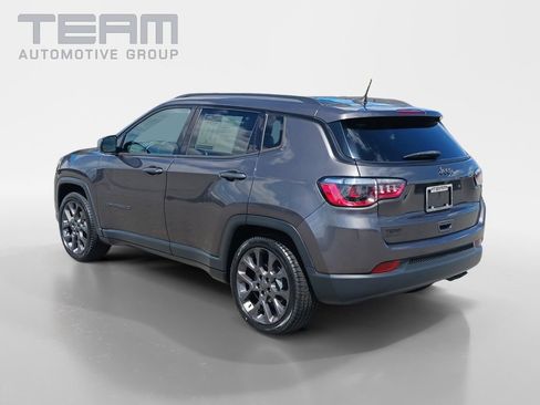 Used 2021 Jeep Compass Latitude w/ Sun and Sound Group FWD image 5
