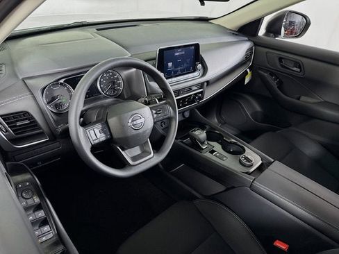 New 2026 Nissan Rogue S image 6