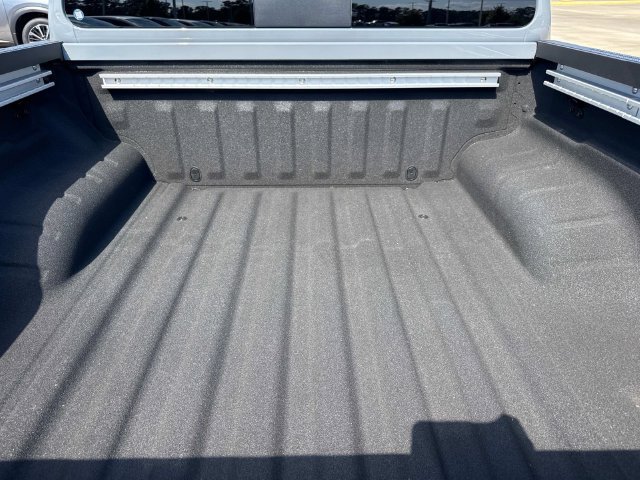 New 2027 Nissan Frontier PRO-4X AWD/4WD image 10