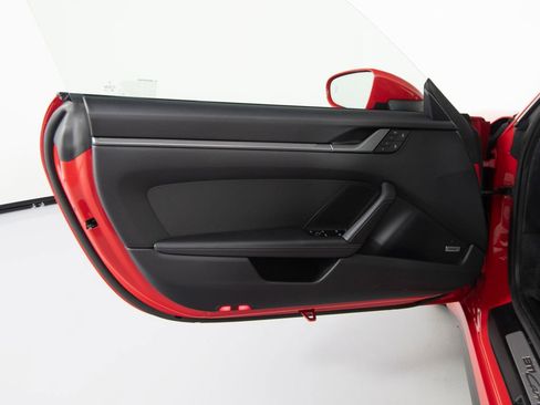 Certified 2024 Porsche 911 Carrera image 18