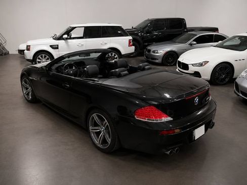 Used 2007 BMW M6 Convertible RWD image 11