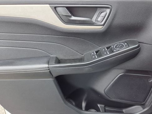 Used 2022 Ford Escape SE AWD/4WD image 28