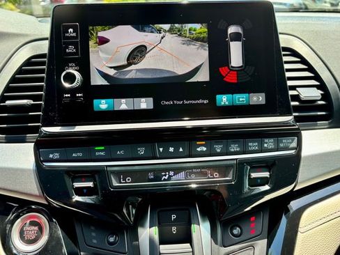 New 2026 Honda Odyssey Touring image 23