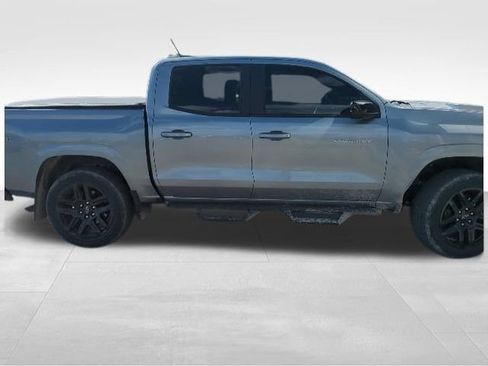Used 2025 Chevrolet Colorado Z71 w/ Z71 Convenience Package 2 AWD/4WD image 4