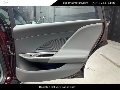 Used 2024 Lucid Air Touring image 25