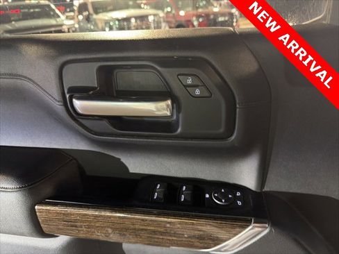 Used 2019 GMC Sierra 1500 SLE w/ SLE Value Package image 13