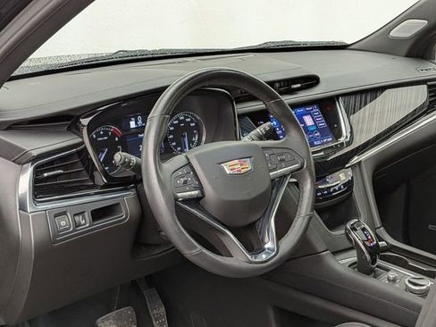 Used 2024 Cadillac XT6 Premium Luxury w/ LPO, Floor Liner Package AWD/4WD image 9