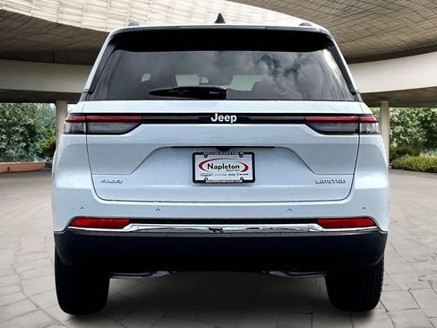 New 2025 Jeep Grand Cherokee Limited w/ Trailer Tow Package image 4