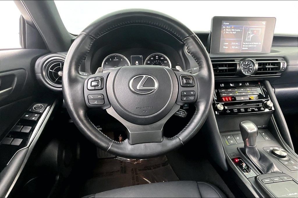 Used 2024 Lexus IS 300 w/ Comfort Package RWD image 6