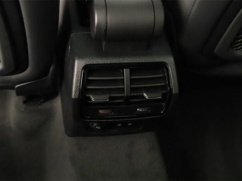 New 2025 Audi Q3 2.0T Premium image 22