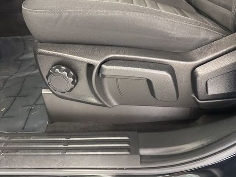 Used 2023 Ford Ranger XLT w/ Equipment Group 301A Mid image 16