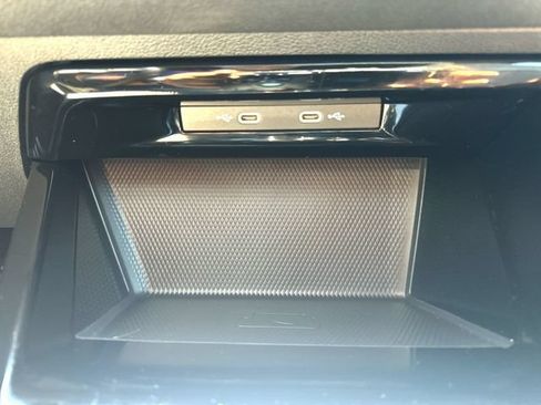 Certified 2024 Volkswagen GTI SE w/ SE Leather Seats Package FWD image 36