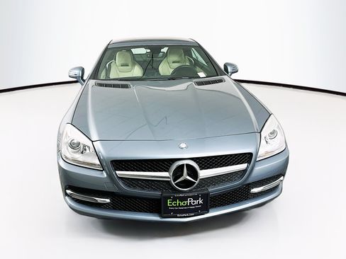Used 2014 Mercedes-Benz SLK 250 image 2
