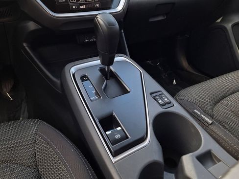 Used 2024 Subaru Crosstrek 2.0i Premium AWD/4WD image 19
