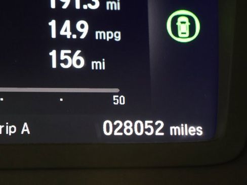 Used 2023 Honda Odyssey Touring image 13