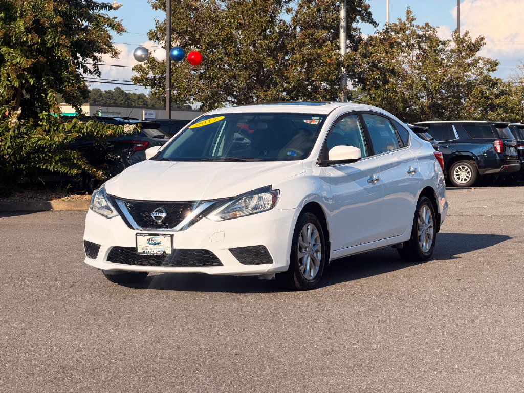 Used 2017 Nissan Sentra SV w/ Style Package FWD image 3