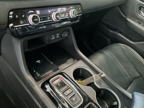 Certified 2023 Honda Pilot Elite image 13