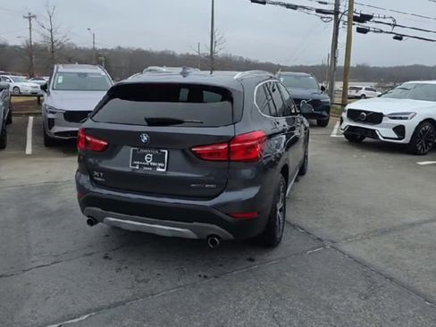 Used 2019 BMW X1 sDrive28i image 11