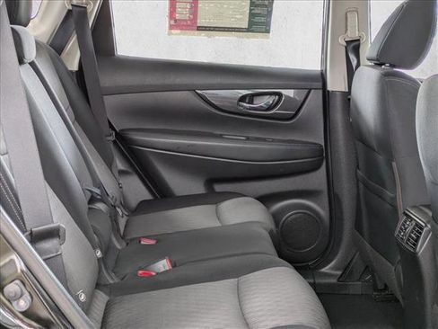 Used 2018 Nissan Rogue S AWD/4WD image 22