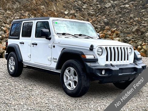 Used 2018 Jeep Wrangler Unlimited Sport S AWD/4WD image 9