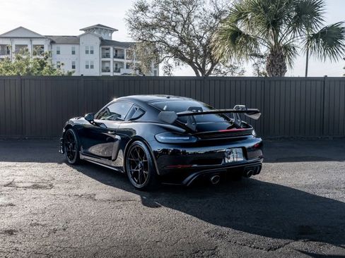 Used 2024 Porsche 718 Cayman GT4 RS image 6