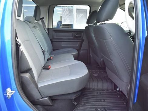 Used 2021 RAM 1500 Express w/ Wheel & Sound Group AWD/4WD image 38