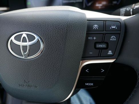 Certified 2023 Toyota Crown AWD/4WD image 26