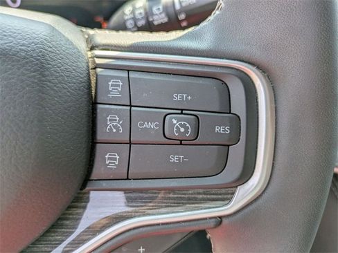 Used 2022 Jeep Wagoneer Series III w/ Convenience Group I image 23