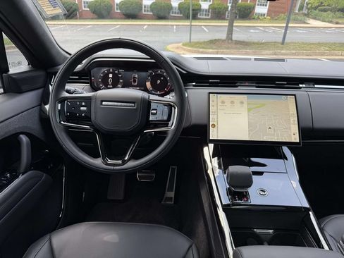 Used 2025 Land Rover Range Rover Sport Autobiography AWD/4WD image 8