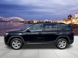 Used 2020 GMC Terrain SLE w/ Driver Convenience Package image 2