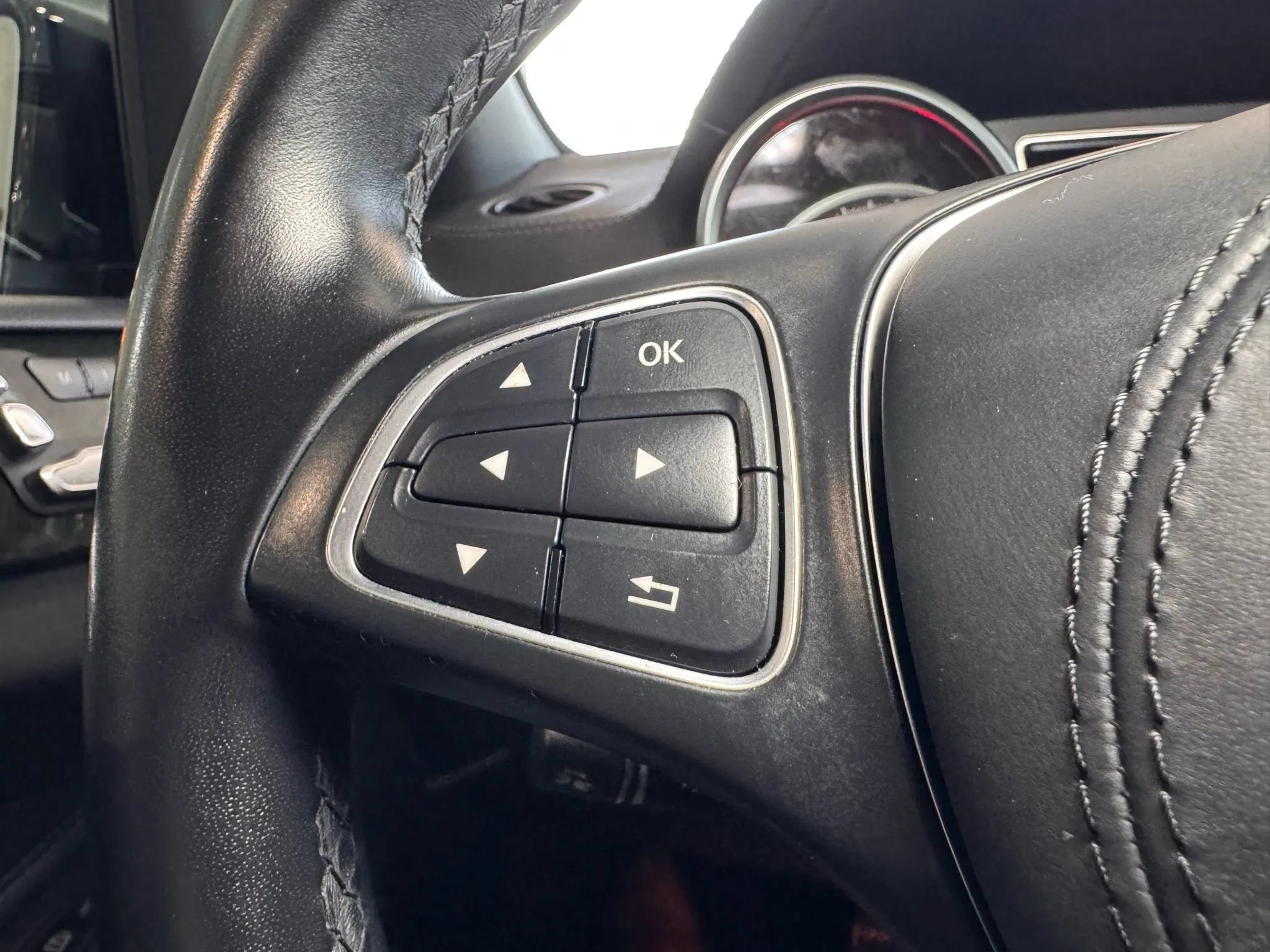 Used 2019 Mercedes-Benz GLS 550 4MATIC image 27