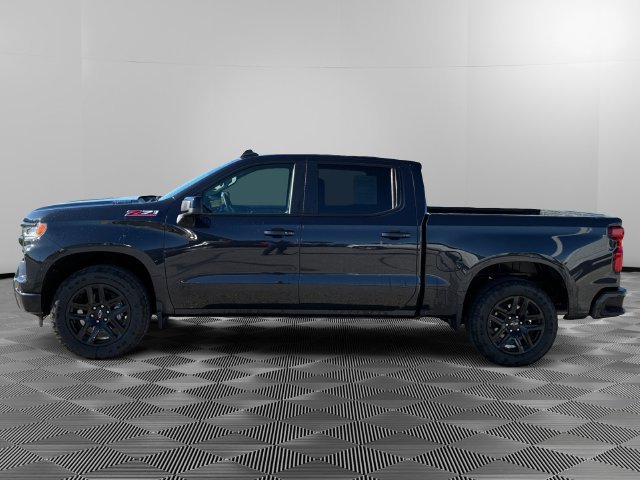 Used 2024 Chevrolet Silverado 1500 RST w/ Convenience Package II AWD/4WD image 2