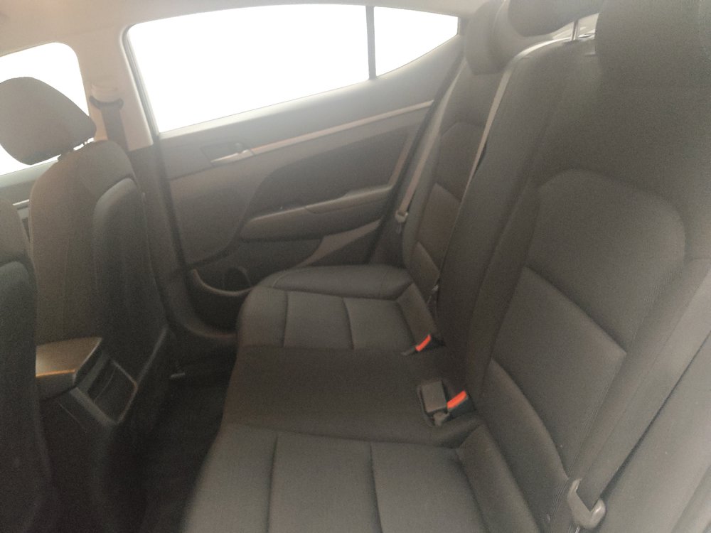 Used 2018 Hyundai Elantra SEL FWD image 18