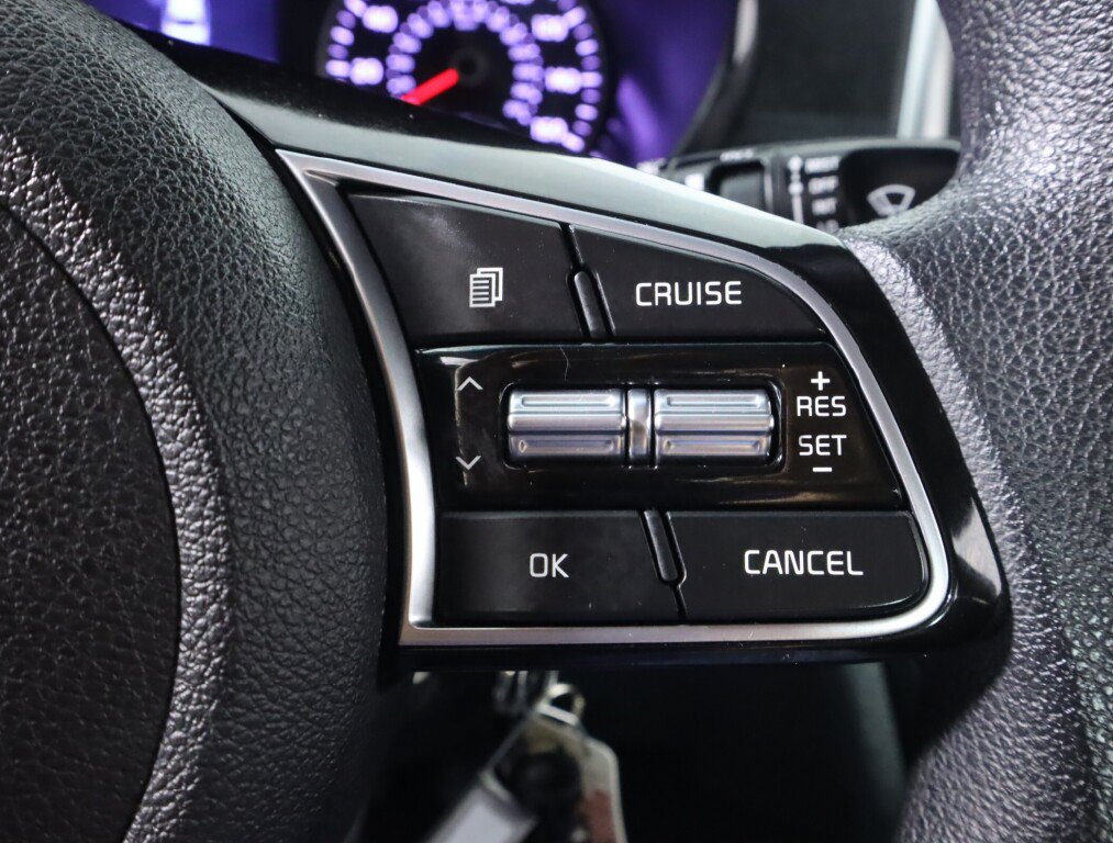 Used 2020 Kia Optima LX FWD image 14