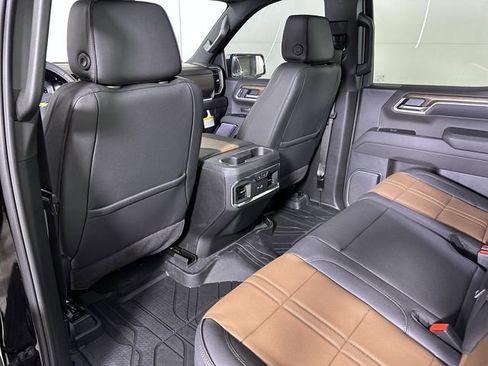 New 2026 Chevrolet Silverado 1500 High Country AWD/4WD image 22