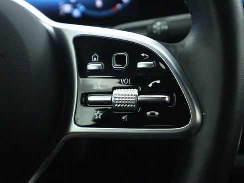 Certified 2023 Mercedes-Benz GLA 250 image 12