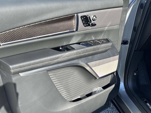 New 2026 Cadillac Vistiq Sport w/ LPO, Floor Liner Package image 17