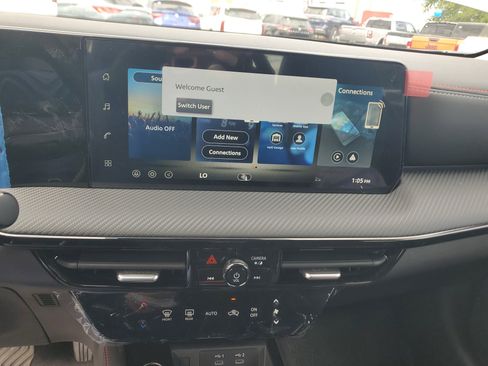 New 2026 Nissan Kicks SR image 16