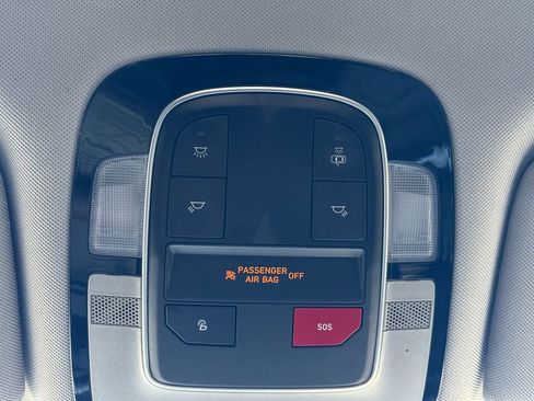 Used 2022 Hyundai Santa Fe Blue image 26