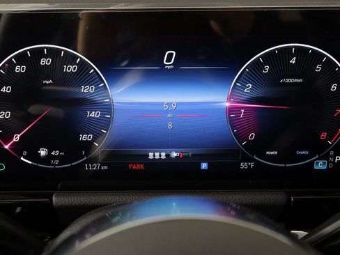 New 2025 Mercedes-Benz GLA 250 4MATIC image 17