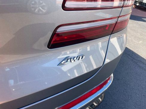 Used 2024 Genesis GV80 2.5T image 6