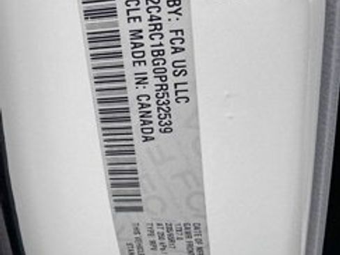 Used 2023 Chrysler Pacifica Touring-L image 24